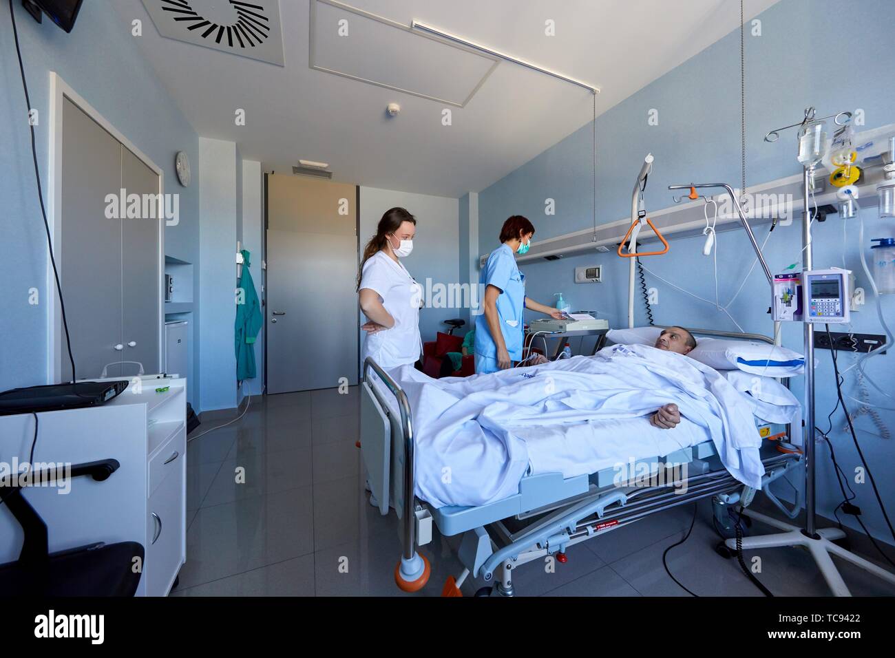 Chambre d'isolement, Patient, zone stérile, l'unité de transplantation,  Hématologie, hôpital Donostia, San Sebastian, Gipuzkoa, Pays Basque,  Espagne Photo Stock - Alamy