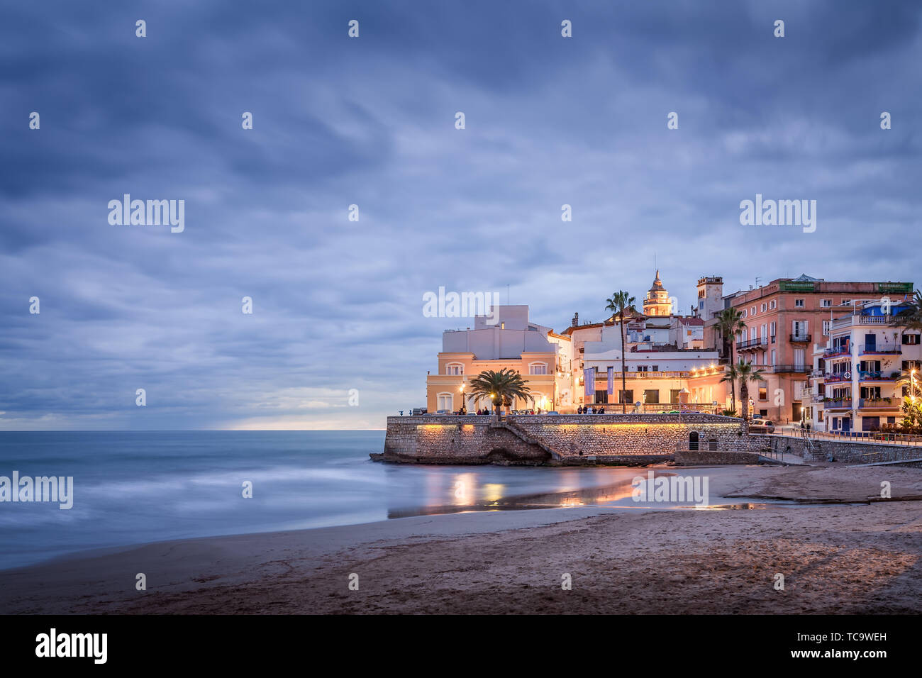 Sitges est une ville près de Barcelone en Catalogne, Espagne. Il est célèbre pour ses plages et sa vie nocturne. Banque D'Images