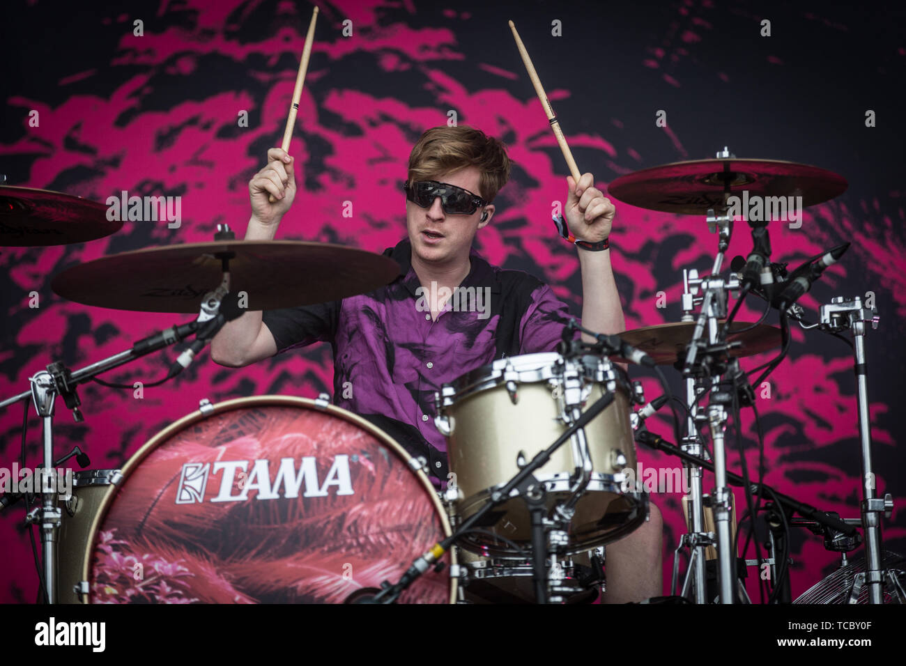 Aarhus, Danemark. 06 Juin, 2019. Le Danemark, Aarhus - 6 juin 2019. Les poulains, le groupe de rock indépendant anglais, effectue un concert live music festival danois 2019 Northside à Aarhus. Ici le batteur Jack Bevan est vu sur scène. (Photo crédit : Gonzales Photo/Alamy Live News Banque D'Images