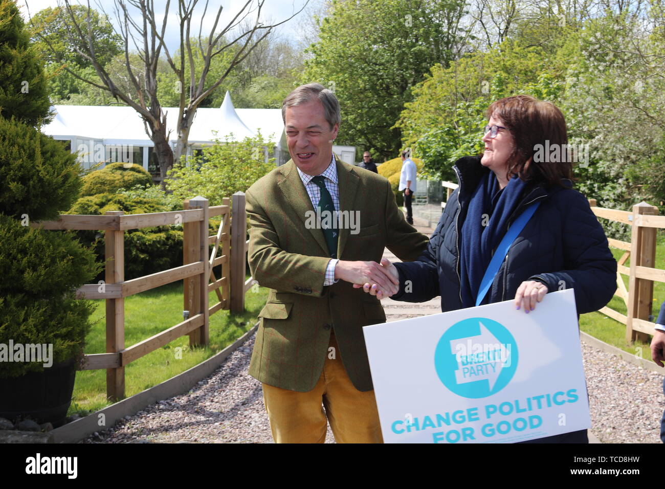 Brexit Nigel Farage, chef du parti à un Brexit Ann Widdecombe rallye parti aujourd'hui à Chester avec Nigel Farage : où : Chester, Royaume-Uni Quand : 06 mai 2019 Source : WENN.com Banque D'Images
