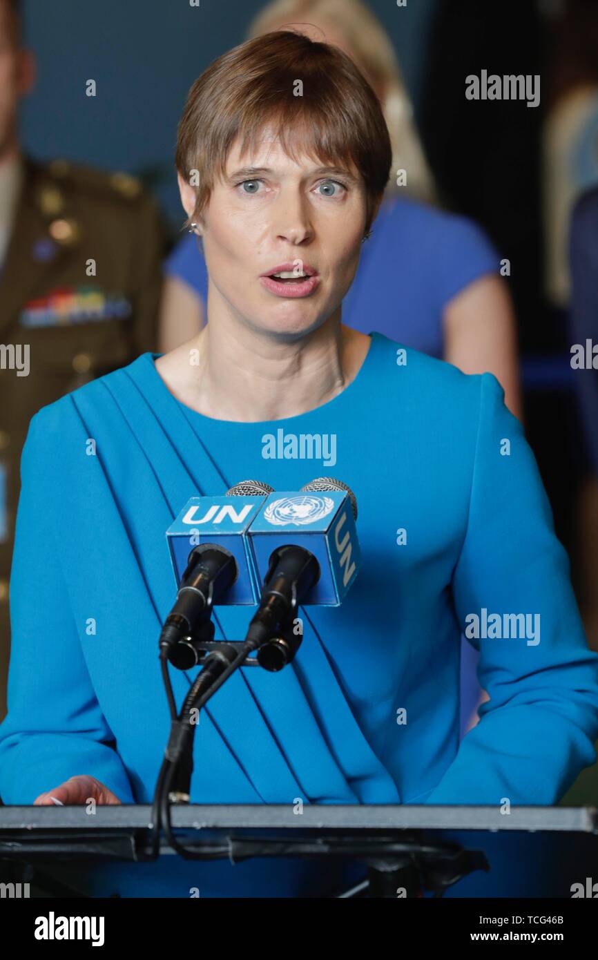 Organisation des Nations Unies. 07Th Juin, 2019. Kersti Kaljulaid, Président de l'Estonie, adresses presse à l'issue de son élection au Conseil de sécurité aujourd'hui au siège des Nations Unies à New York. Photo : Luiz Rampelotto/EuropaNewswire Crédit photo obligatoire. | conditions dans le monde entier : dpa Crédit photo alliance/Alamy Live News Banque D'Images