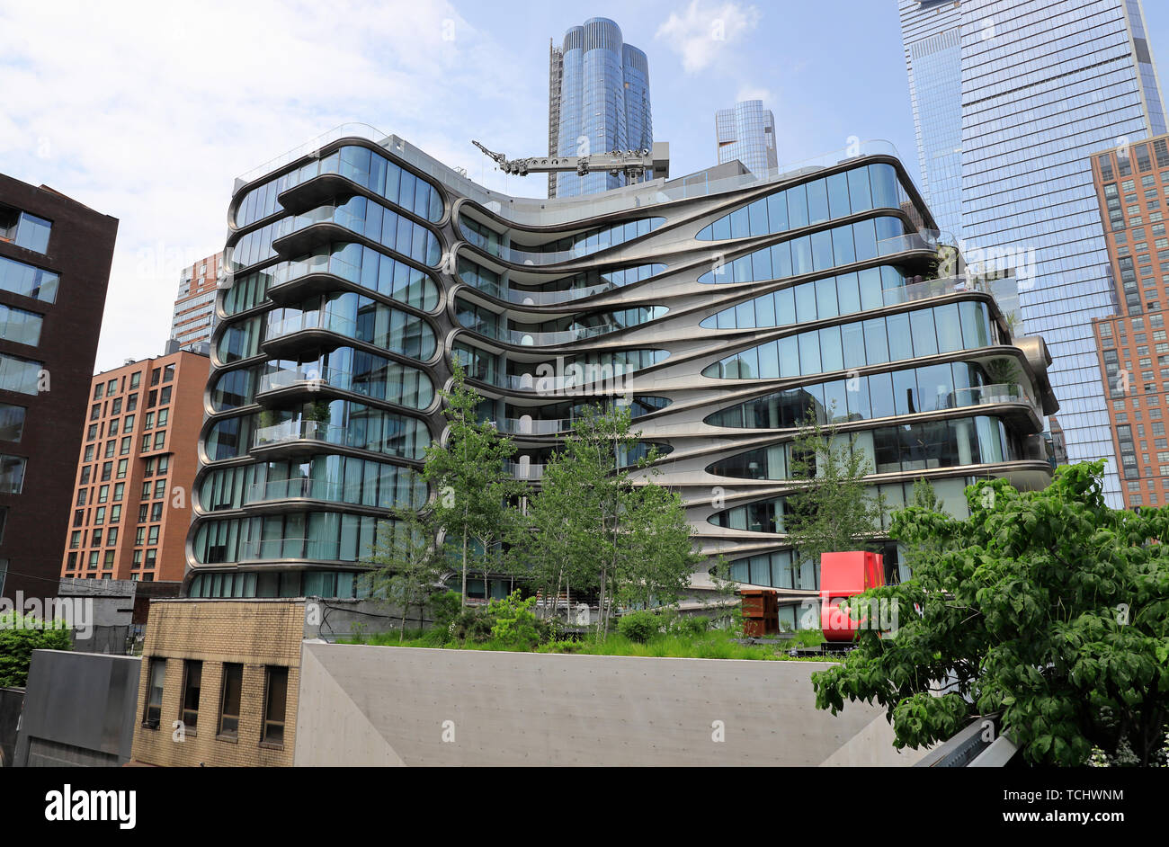 La 520 West 28th Street Building, un immeuble d'appartements de luxe conçu par Zaha Hadid à côté du parc High Line à Manhattan.New York City.USA Banque D'Images