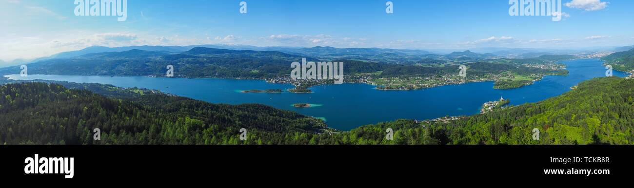 Vue depuis le lac de Pyramidenkogel Worth, Carinthie, Autriche Banque D'Images