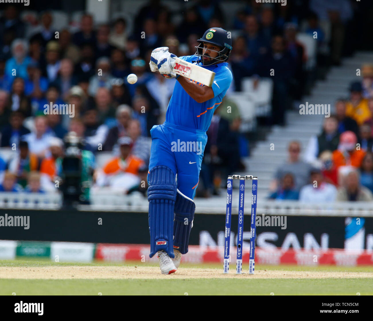 Londres, Royaume-Uni. 9 juin, 2019. Shikhar Dhawan en Inde pendant la Coupe du Monde de Cricket ICC entre l'Inde et l'Australie à l'Oval Stadium le 09 juin 2019 à Londres, en Angleterre. Action Crédit : Foto Sport/Alamy Live News Banque D'Images
