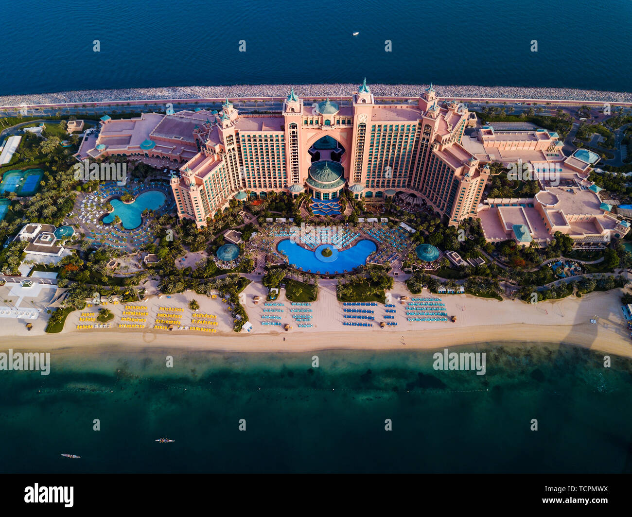 Dubaï, Émirats Arabes Unis - 5 juin 2019 : hôtel de luxe à l'Atlantis The Palm Island à Dubaï vue aérienne Banque D'Images