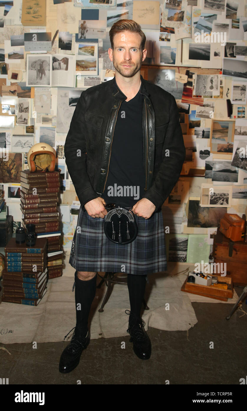 Craig McGinlay assistant à la présentation de la collection Belstaff lors de la London Fashion Week SS20 pour hommes à Hoxton, Docks de Londres. PRESS ASSOCIATION. Photo date : dimanche 9 juin 2019. Crédit photo doit se lire : Isabel Infantes/PA Wire Banque D'Images