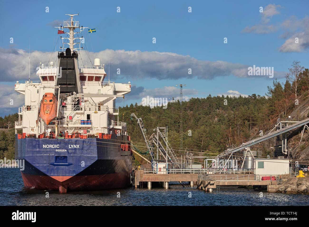 Lynx nordique de pétroliers à partir de Bergen à Nacka Strand, Stockholm, Suède Banque D'Images