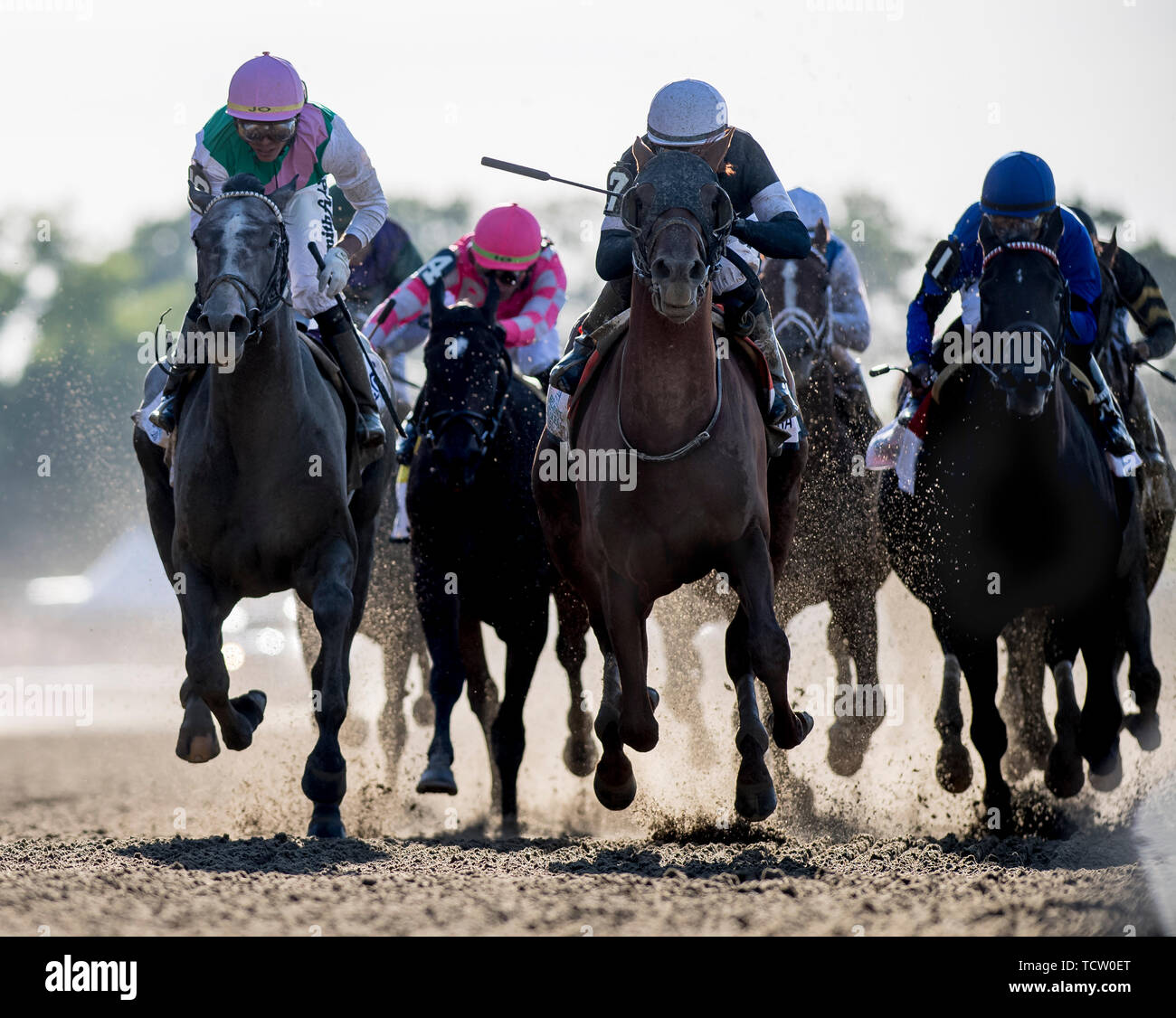 Elmont, New York, USA. 8 juin, 2019. # 7, Sir Winston, monté par jockey Joel Rosario, gagne le 151e Belmont Stakes sur Belmont Stakes Festival samedi à Belmont Park. Credit : csm/Alamy Live News Banque D'Images