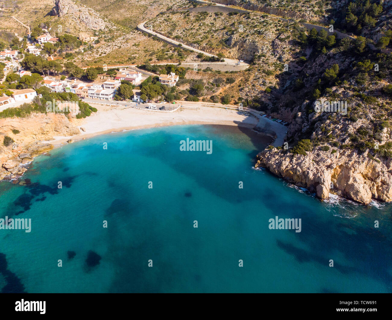 Vue aérienne de la Granadella cove beach à Javea, Espagne Banque D'Images