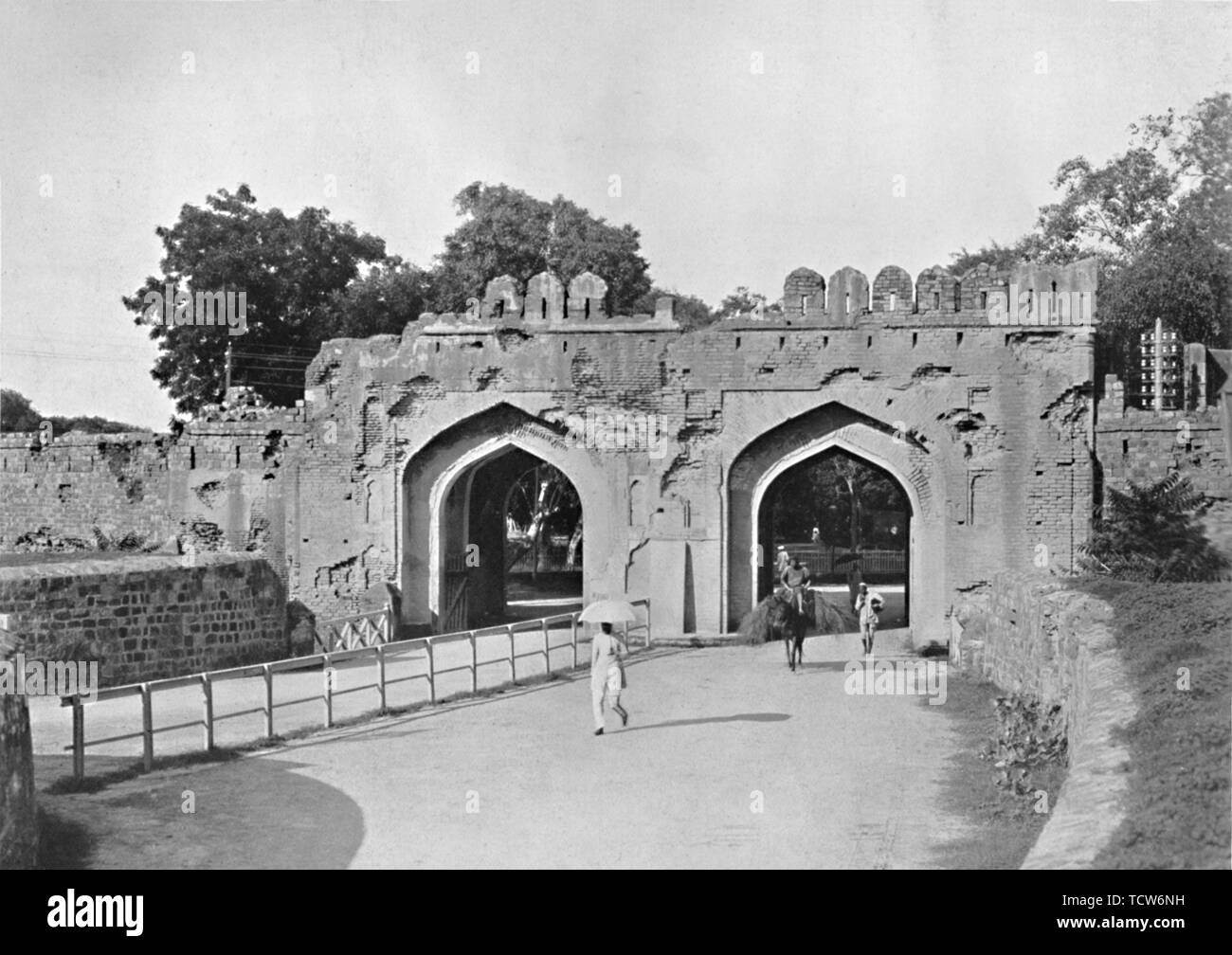 'Delhi. Le Cachemire Gate", c1910. Créateur : Inconnu. Banque D'Images