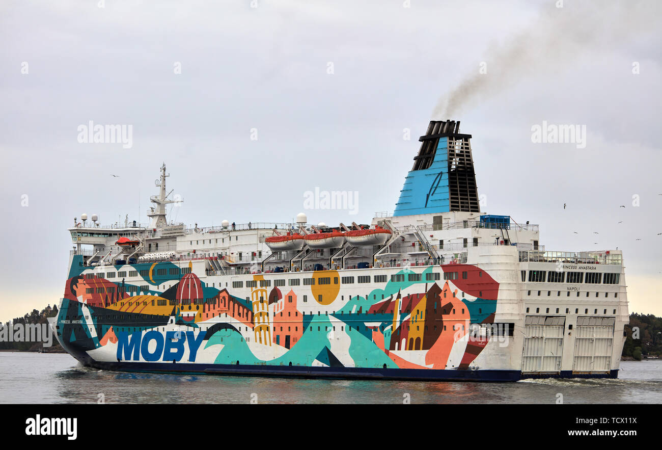 La princesse Anastasia navire quittant Stockholm, Suède Banque D'Images