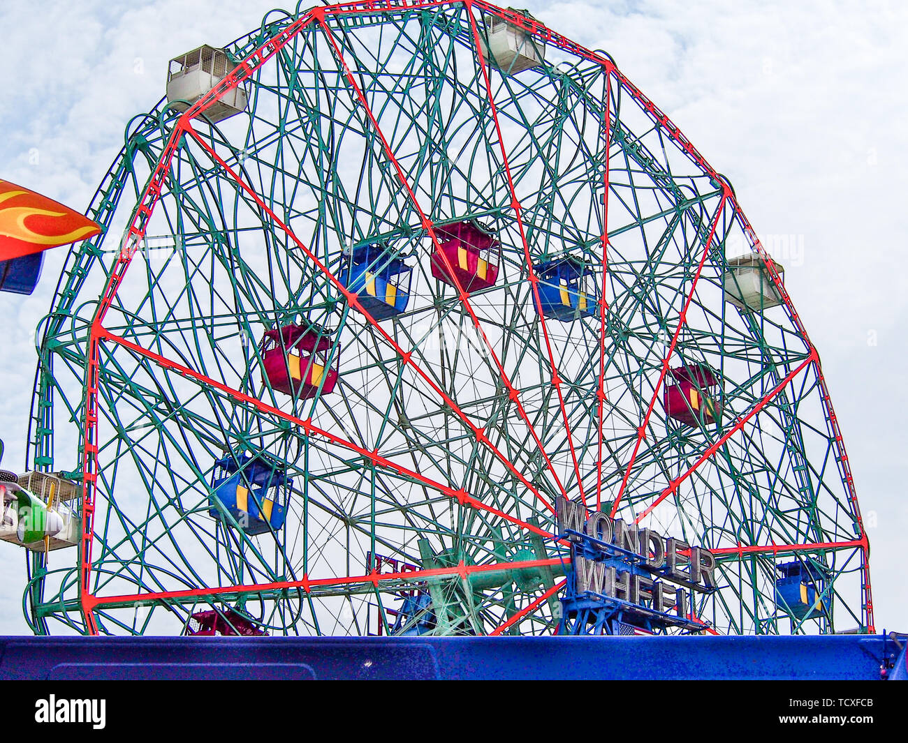 New York - États-Unis, le 17 juin 2015 - La grande roue de Coney Island à New York Banque D'Images New York - États-Unis, le 17 juin 2015 - La grande roue de Coney Island à New York Banque D'Images