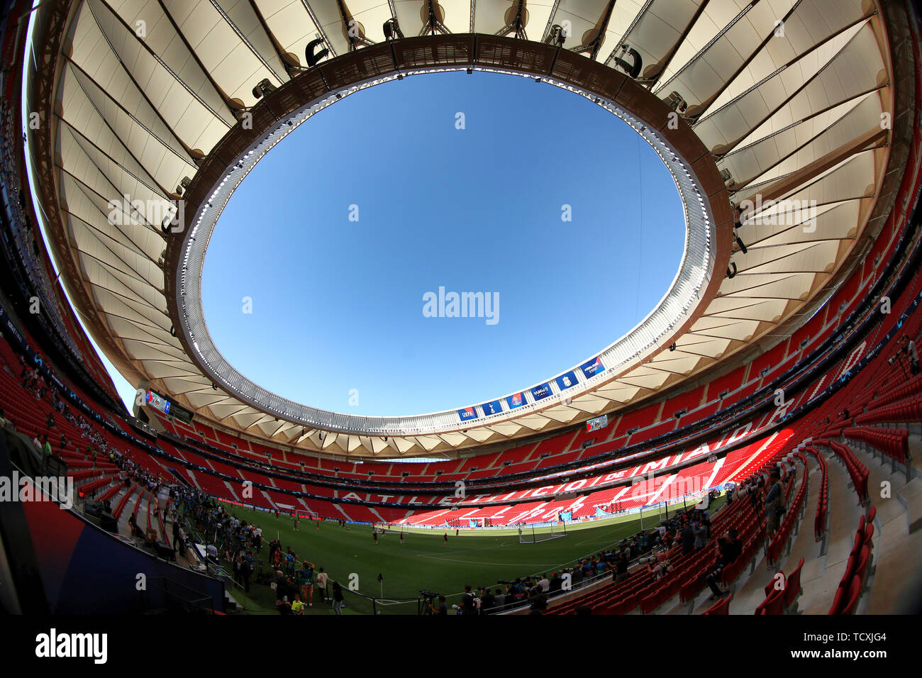 Vue générale du Stade Metropolitano Wanda - Tottenham Hotspur formation dans le stade de l'avant de Wanda Metropolitano finale demain, Tottenham Hotspur v Liverpool, l'UEFA Champions League, Wanda Metropolitano Stadium, Madrid - 31 mai 2019 Banque D'Images