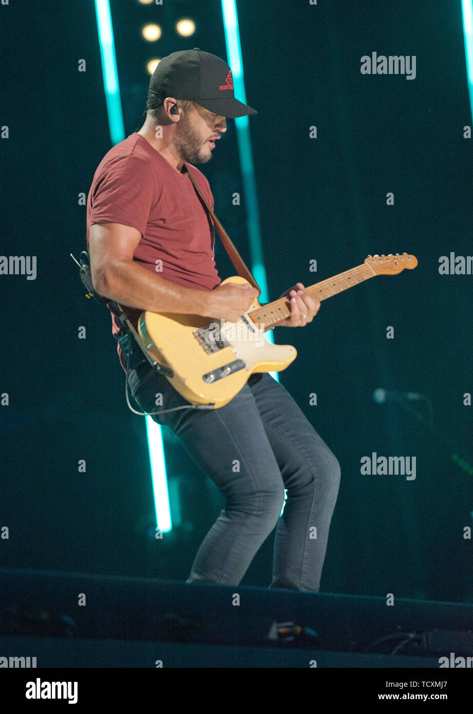 9 juin 2019 - Nashville, Tennessee, USA - Musicien LUKE BRYAN effectue live au Nissan Stadium dans le cadre du CMA 2019 Music Festival qui a eu lieu au centre-ville de Nashville. Copyright 2019 Jason Moore. (Crédit Image : © Jason Moore/Zuma sur le fil) Banque D'Images