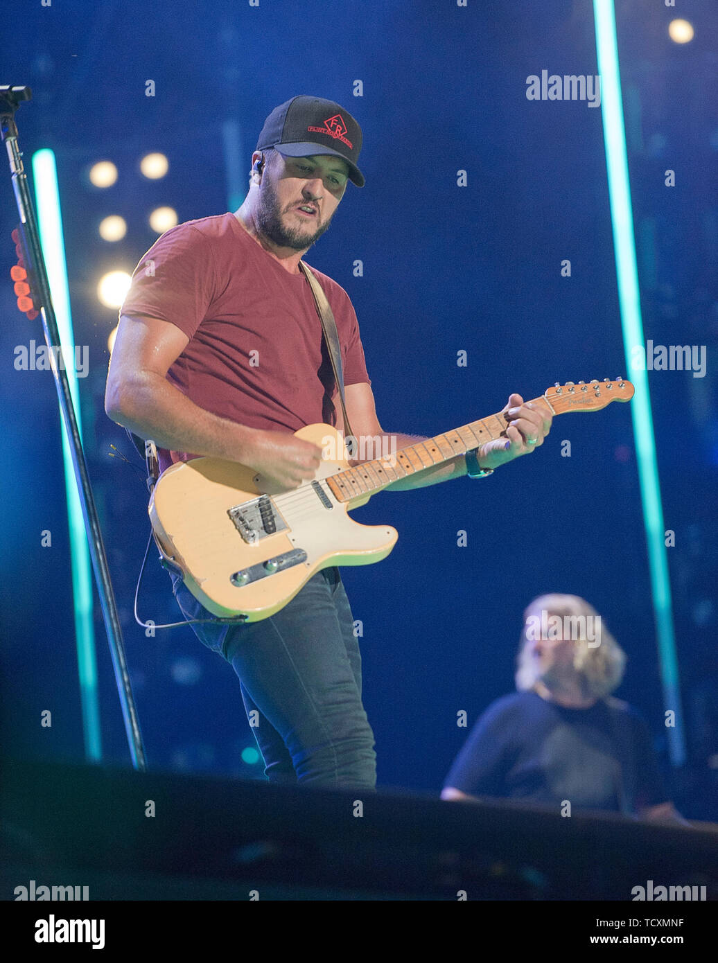 9 juin 2019 - Nashville, Tennessee, USA - Musicien LUKE BRYAN effectue live au Nissan Stadium dans le cadre du CMA 2019 Music Festival qui a eu lieu au centre-ville de Nashville. Copyright 2019 Jason Moore. (Crédit Image : © Jason Moore/Zuma sur le fil) Banque D'Images