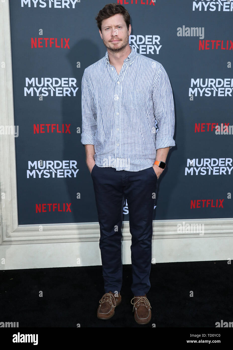 Westwood, United States. 10 Juin, 2019. WESTWOOD, LOS ANGELES, CALIFORNIE, USA - 10 juin : l'Acteur Anders Holm arrive à la première de Los Angeles de Netflix "meurtre mystère" qui a eu lieu au Regency Village Theatre le 10 juin 2019 à Westwood, Los Angeles, Californie, États-Unis. (Photo par Xavier Collin/Image Crédit : Agence de Presse) L'agence de presse Image/Alamy Live News Banque D'Images