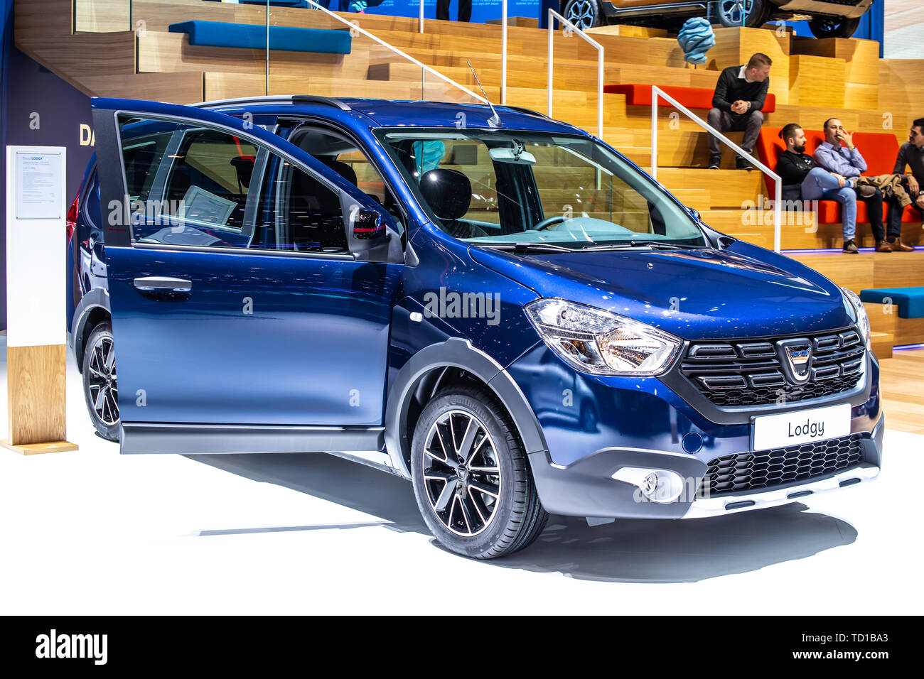 Genève, Suisse, le 06 mars 2019 : DACIA LODGY Stepway à Genève International Motor Show, le stand Dacia Automobile, constructeur automobile roumain Banque D'Images