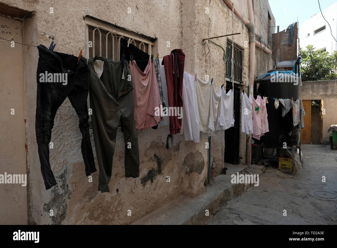 Une ruelle étroite dans le camp de réfugiés de Jénine, qui a été établi par les réfugiés palestiniens qui venaient de Haïfa et ses villages alentours. Cisjordanie Israël Banque D'Images