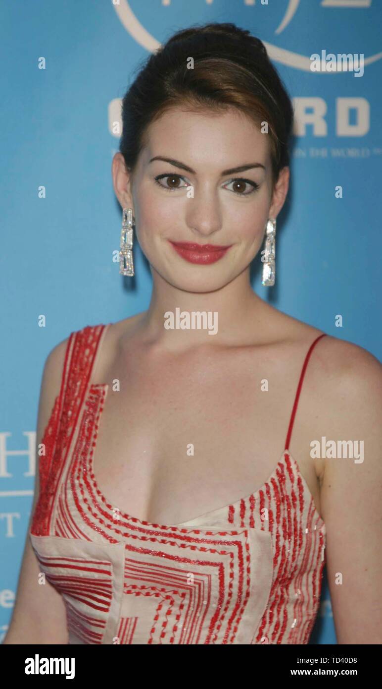 Anne Hathaway 2004 John Barrett/PHOTOlink.net Banque D'Images