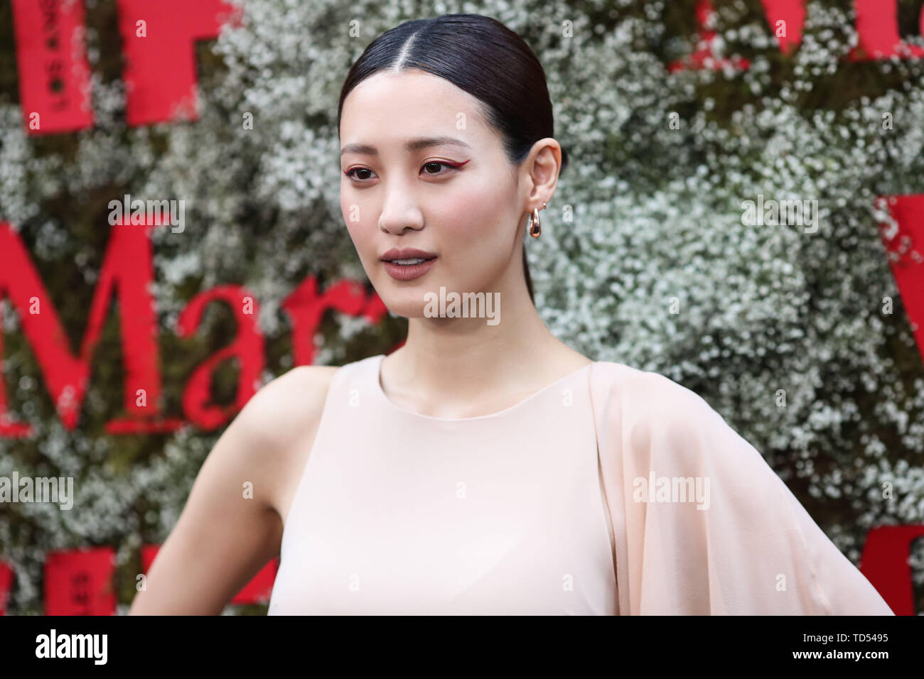 WEST HOLLYWOOD, LOS ANGELES, CALIFORNIE, USA - 11 juin : L'actrice Claudia Kim porter Max Mara arrive à la InStyle Max Mara Women in Film Fête au Château Marmont le 11 juin 2019 à West Hollywood, Los Angeles, Californie, USA. (Photo par Xavier Collin/Image Press Office) Banque D'Images