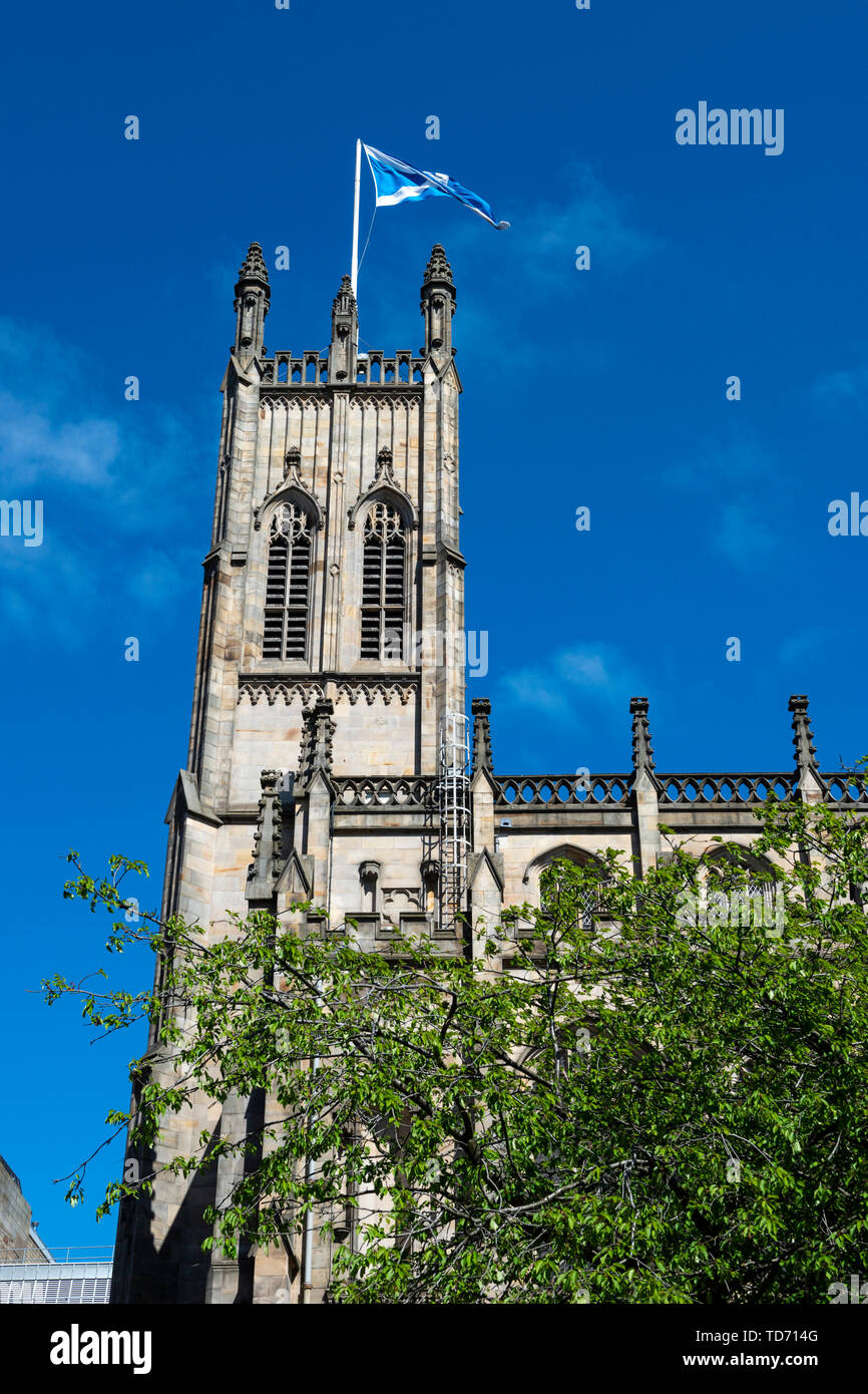 L'église paroissiale de Saint Jean l'Évangéliste dans le centre-ville d'Édimbourg, Écosse, Royaume-Uni Banque D'Images