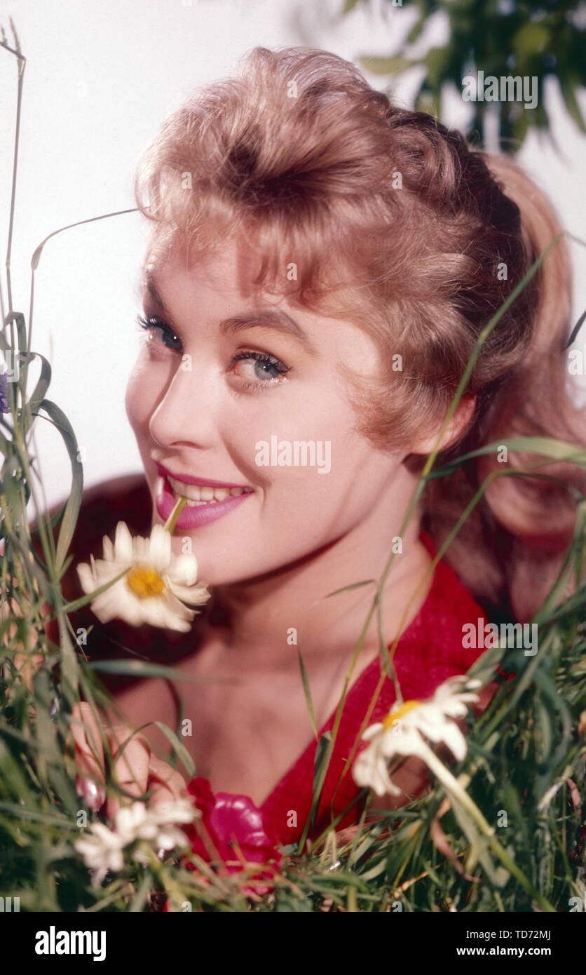 Marianne Hold, deutsche Schauspielerin 1950er Jahre, Deutschland. L'actrice allemande Marianne Hold, l'Allemagne des années 1950. Banque D'Images