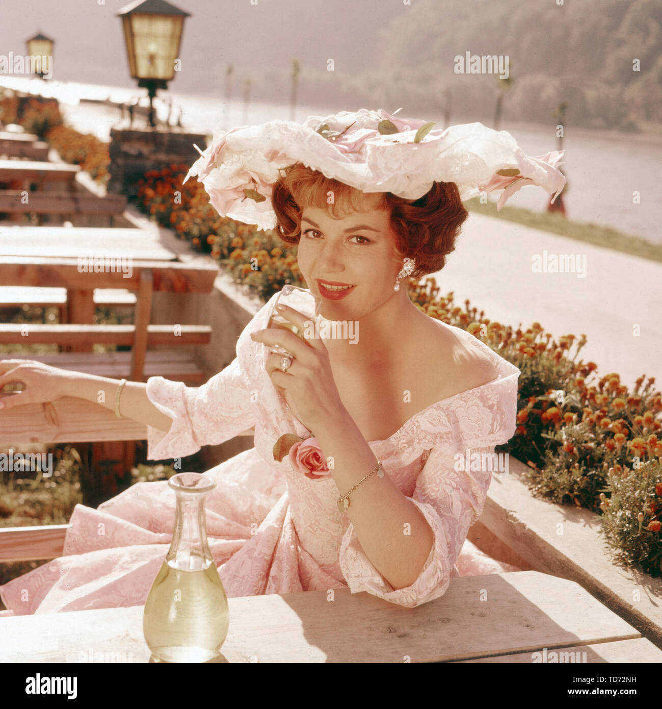 Renate Holm, deutsche Sopranistin Schauspielerin und Deutschland, 1950er Jahre. Soprano et actrice allemande Renate Holm, l'Allemagne des années 1950. Banque D'Images