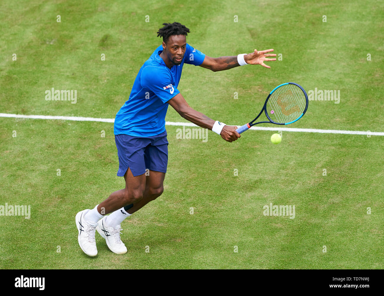 Stuttgart, Allemagne. 13 Juin, 2019. Gael MONFILS (FRA) en action dans son match contre Denis KUDLA (USA) à l'ATP Tennis Open Mercedes sur l'herbe à Stuttgart , Juin 13, 2019. Crédit : Peter Schatz/Alamy Live News Banque D'Images