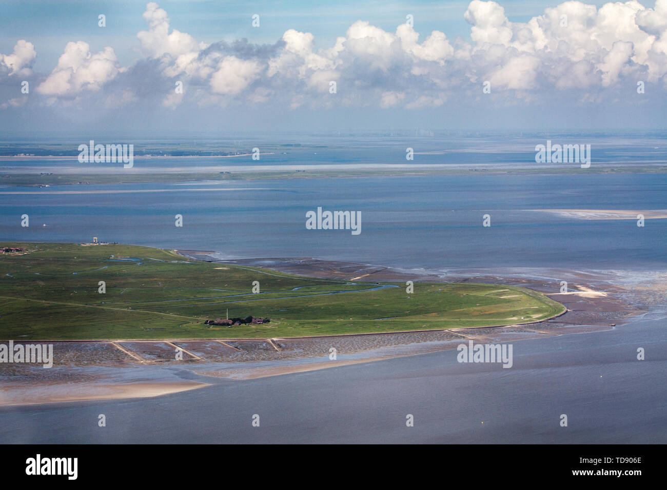 Hallig Hooge, Photo aérienne du Schleswig-Holstein mer des Wadden Parc National en Allemagne Banque D'Images