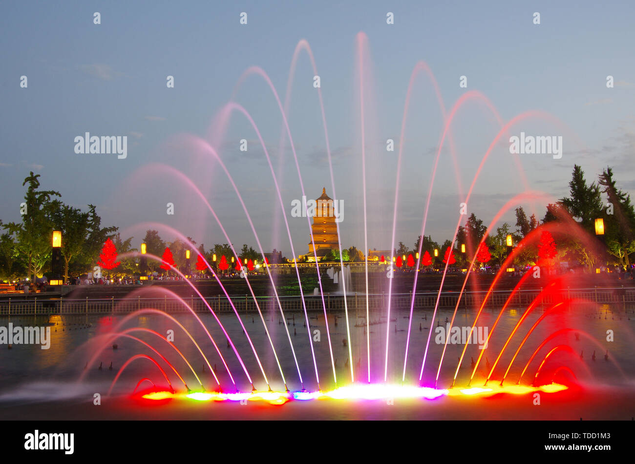 Fontaine de la musique de la Grande Pagode de l'Oie Sauvage à Xi'an, province du Shaanxi Banque D'Images