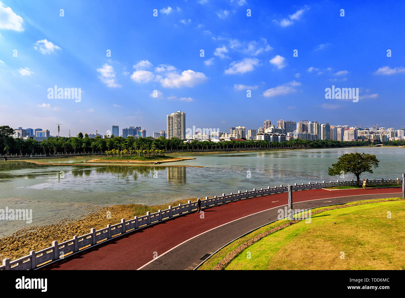 Fête nationale, cinq étoiles drapeau rouge, les rues Banque D'Images