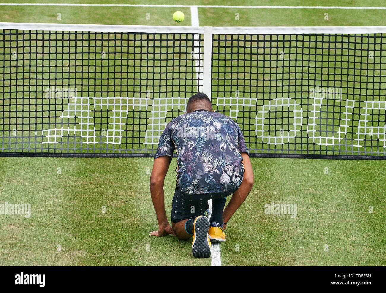 Stuttgart, Allemagne. 15 Juin, 2019. Nick KYRGIOS (AUS) et Matt REID (AUS) dans le double match contre Denis SHAPOVALOV (CAN) avec son partenaire Rohan BOPANNA (IND) à l'ATP Tennis Mercedes Cup sur l'herbe à Stuttgart, le 15 juin 2019. Crédit : Peter Schatz/Alamy Live News Banque D'Images