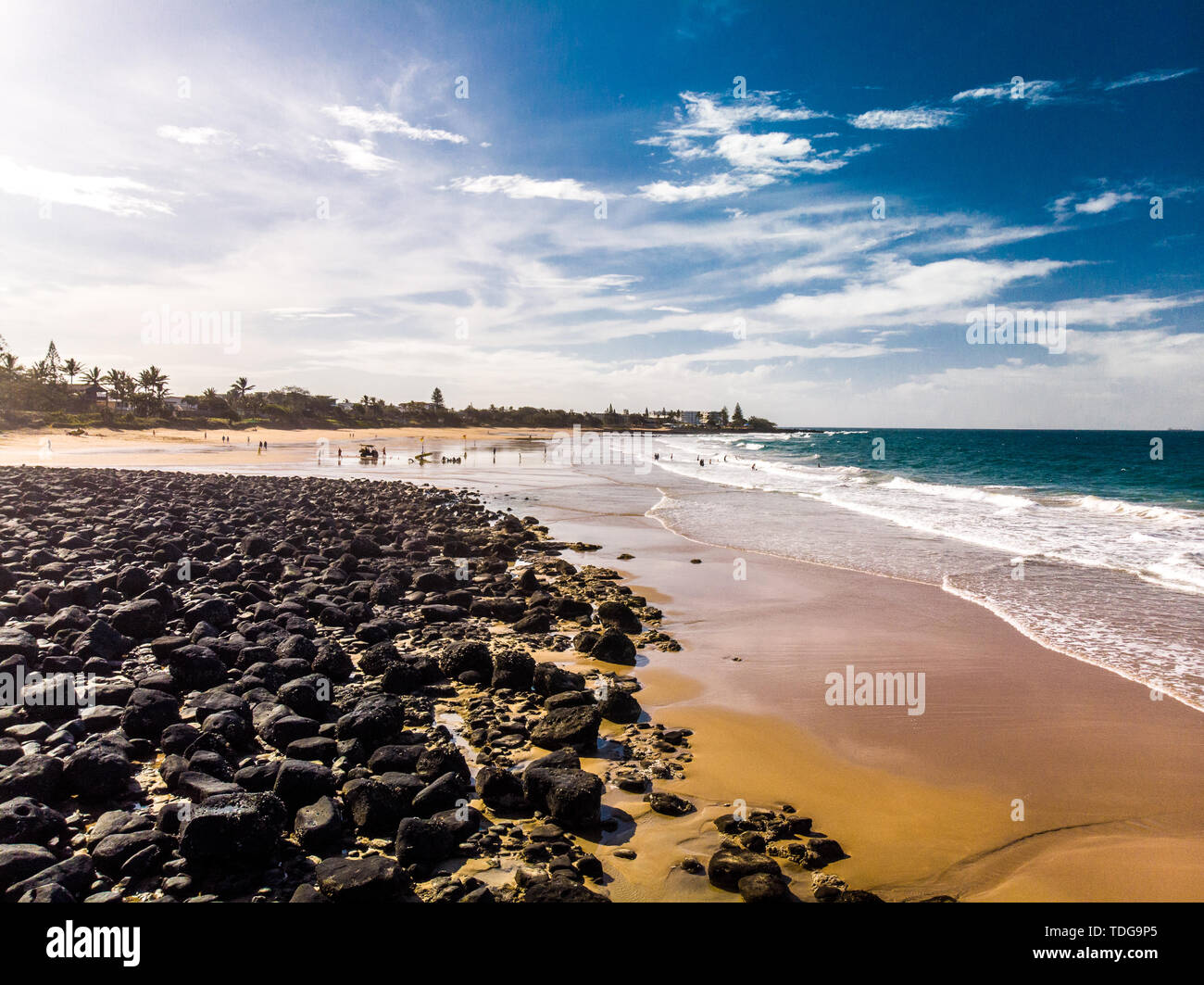 Drone aérien vue de plage de Bargara et environs, Queensland, Australie Banque D'Images