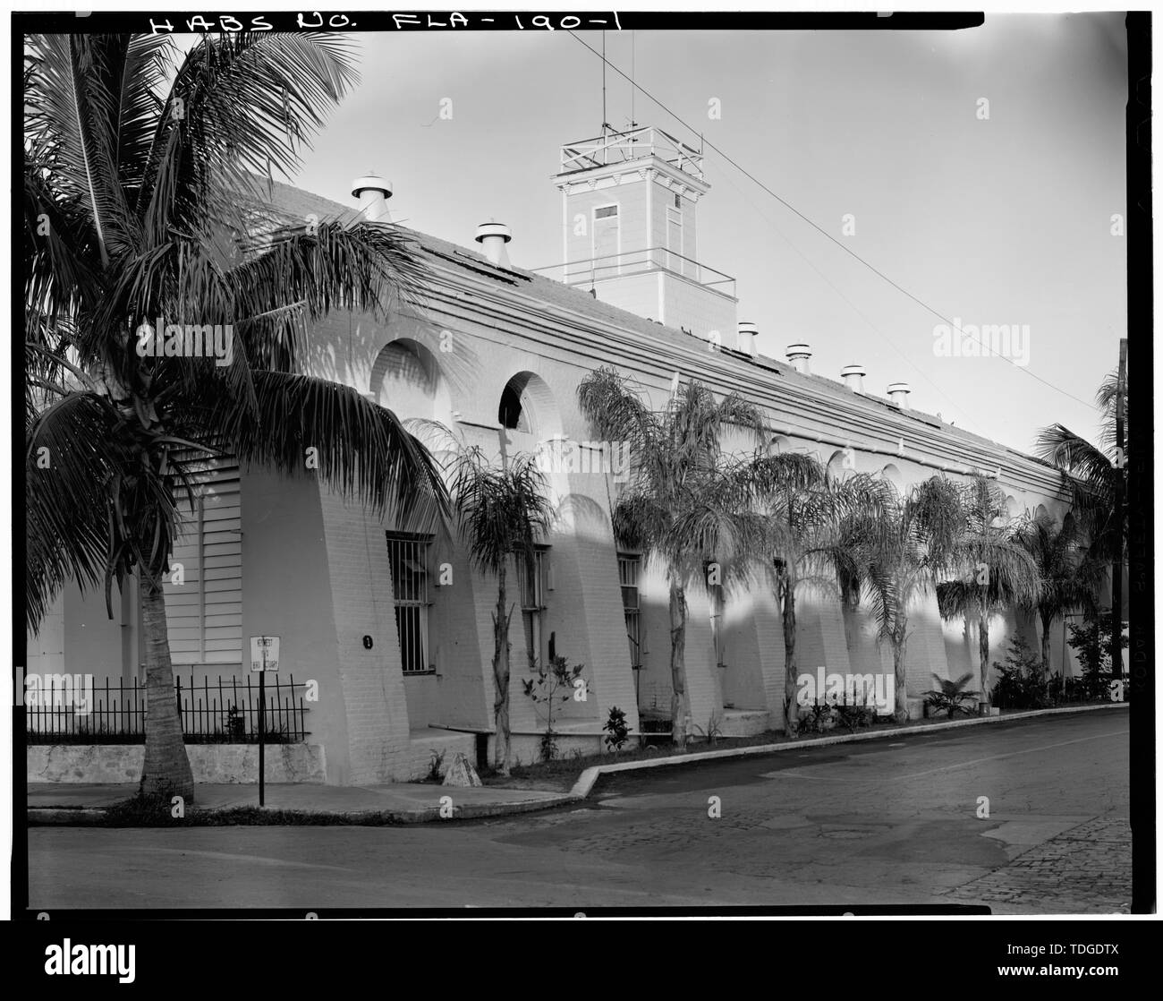 Coin nord-est - Dépôt de charbon de la Marine américaine et d'entrepôt, l'avant et Whitehead, rues, Key West Monroe County, FL Banque D'Images