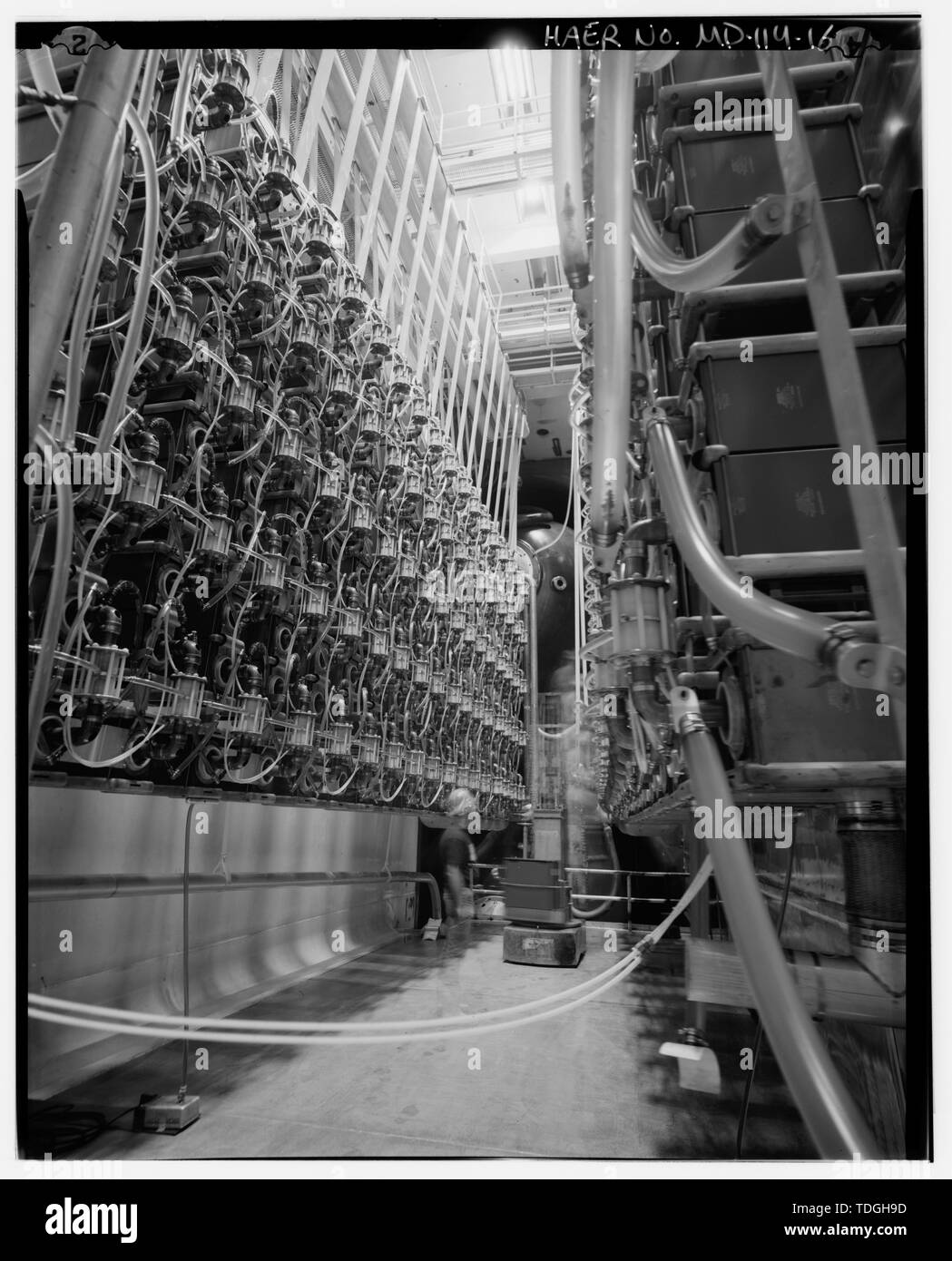 Vue intérieure DU NORD-OUEST DE GÉNÉRATEUR DE MARX, CHAMBRE GAUCHE Aurora -  Simulateur Les rayonnements pulsés, U.S. Army Research Laboratory, Bâtiment  n° 500, Adelphi, comté de Prince George, MD Photo Stock - Alamy