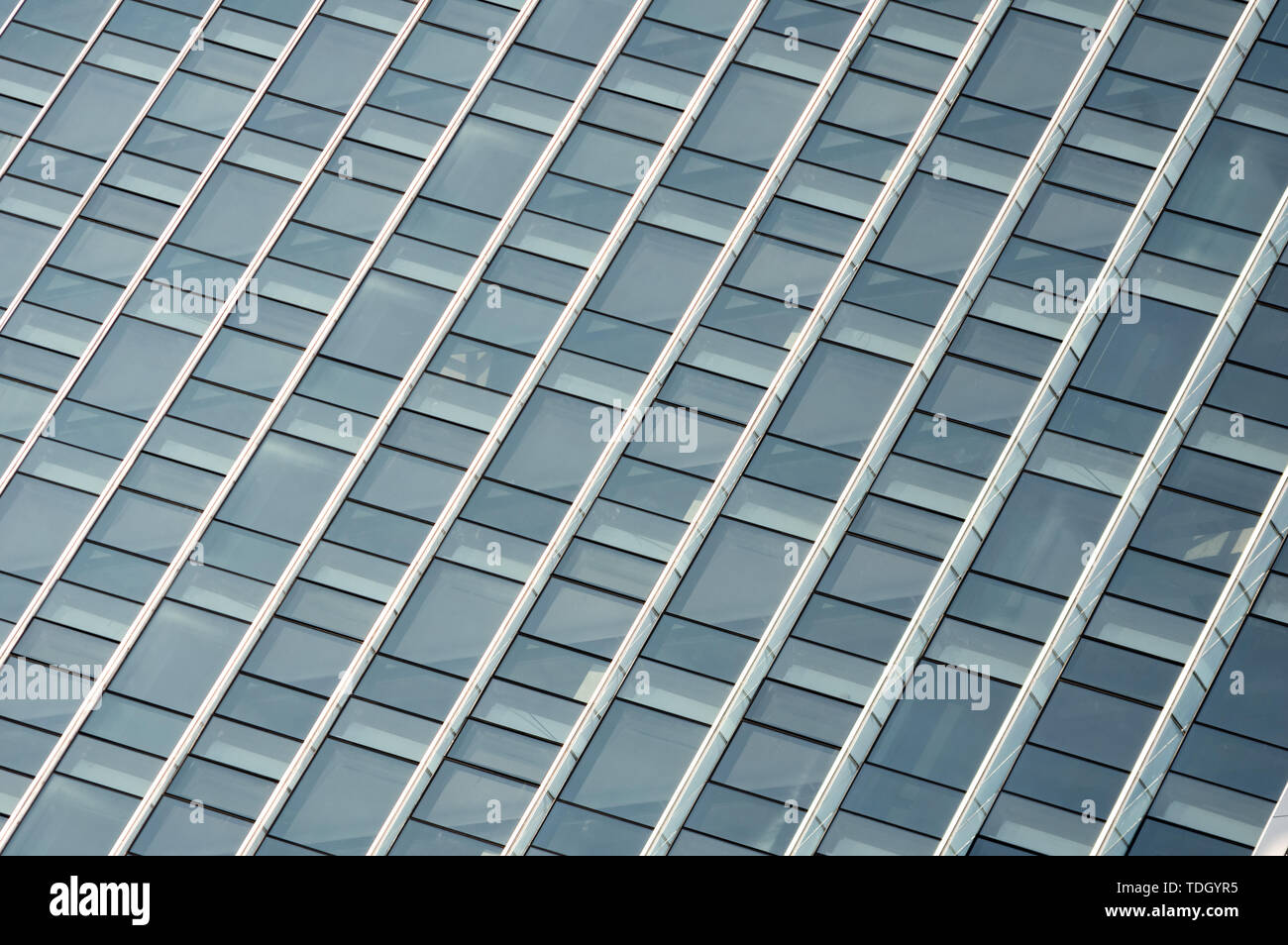 Mur de verre minimaliste bleu Banque D'Images