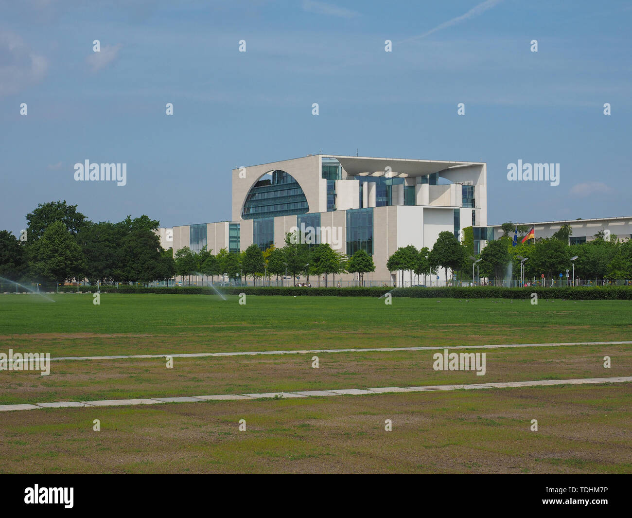 BERLIN, ALLEMAGNE - circa 2019 JUIN : Band des Bundes complexe de bâtiments du gouvernement près du Reichstag, le parlement allemand Banque D'Images