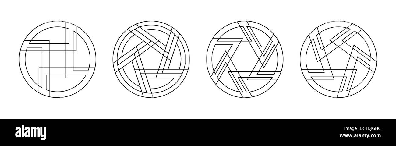 Ensemble de 4 Résumé des ornements circulaire isolé sur fond blanc. Symboles de la géométrie sacrée. Des signes sacrés. Les modèles ronds. Style linéaire. Vecteur. Illustration de Vecteur