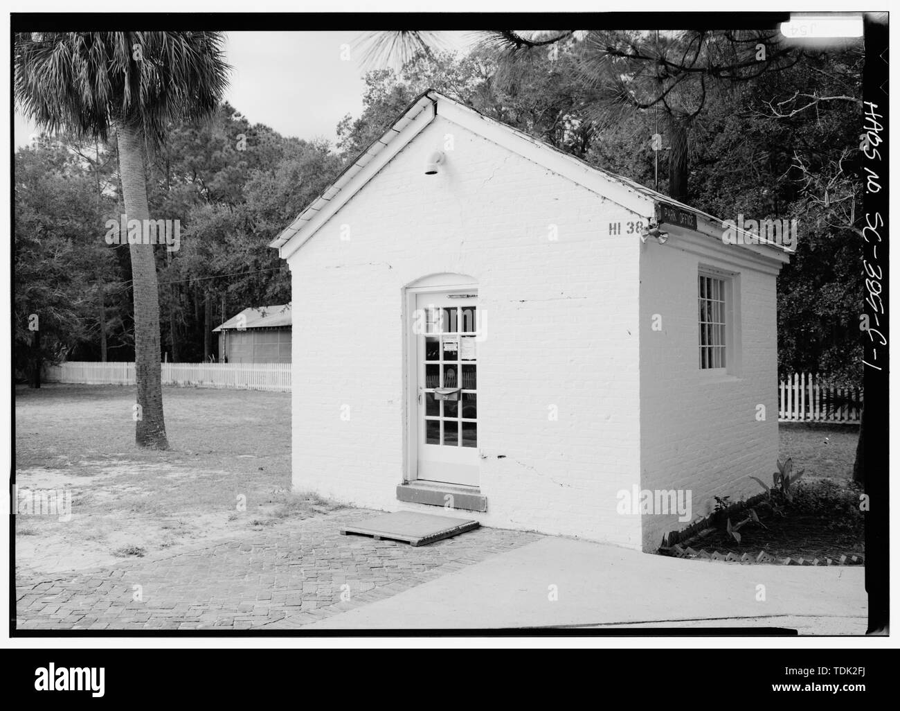 Bâtiment de stockage d'huile - Phare de l'île de la chasse, de l'huile Maison, Hunting Island State Park, la route US 21, 16 miles à l'Est de la mer de Beaufort, Beaufort, comté de Beaufort, SC Banque D'Images