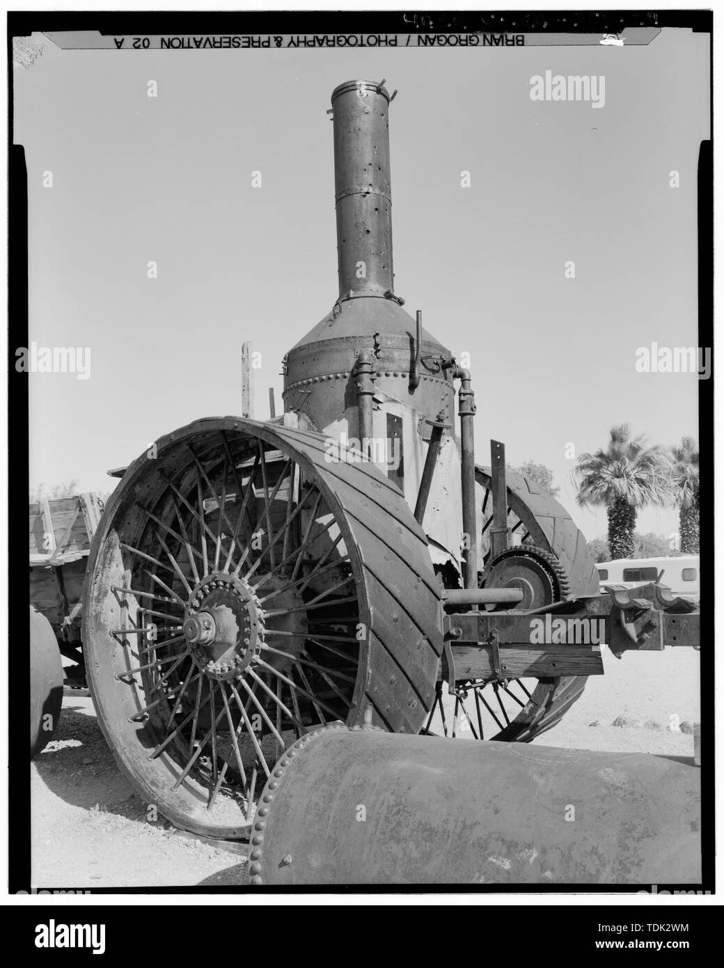 DINAH VIEUX TRACTEUR À VAPEUR. Détail de la roue de traction et de la chaudière. - Vingt Mule Team Borax Waggons, Death Valley Junction, comté d'Inyo, CA Banque D'Images