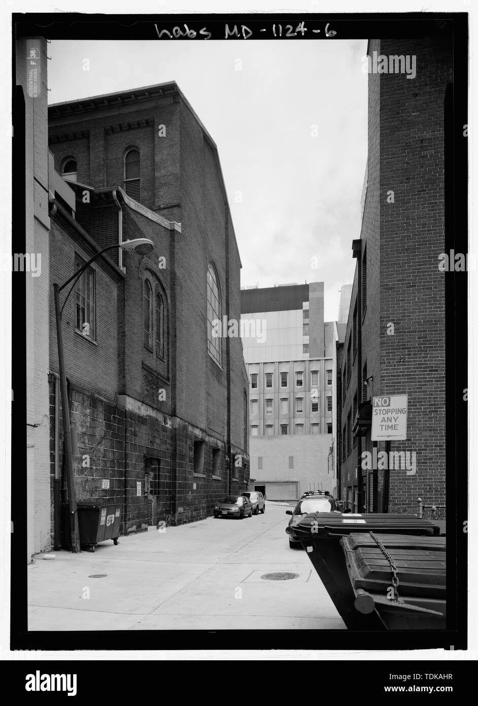 - Saint Paul's Episcopal Church, 233 North Charles Street, Baltimore, ville indépendante, MD ; Upjohn, Richard ; Tiffany and Company ; Armstrong, D. Maitland ; Chase et Ames ; Long, Robert Cary ; Miles, Coates et Youle ; Rupel et Feining ; forte et de l'acier ; Joyce, John ; Whittingham, William Rollinson ; Restauration ; Capellano Tidewater, Antonio ; Rosenthal, James W, photographe ; Ossman, J Laurie, historien Banque D'Images