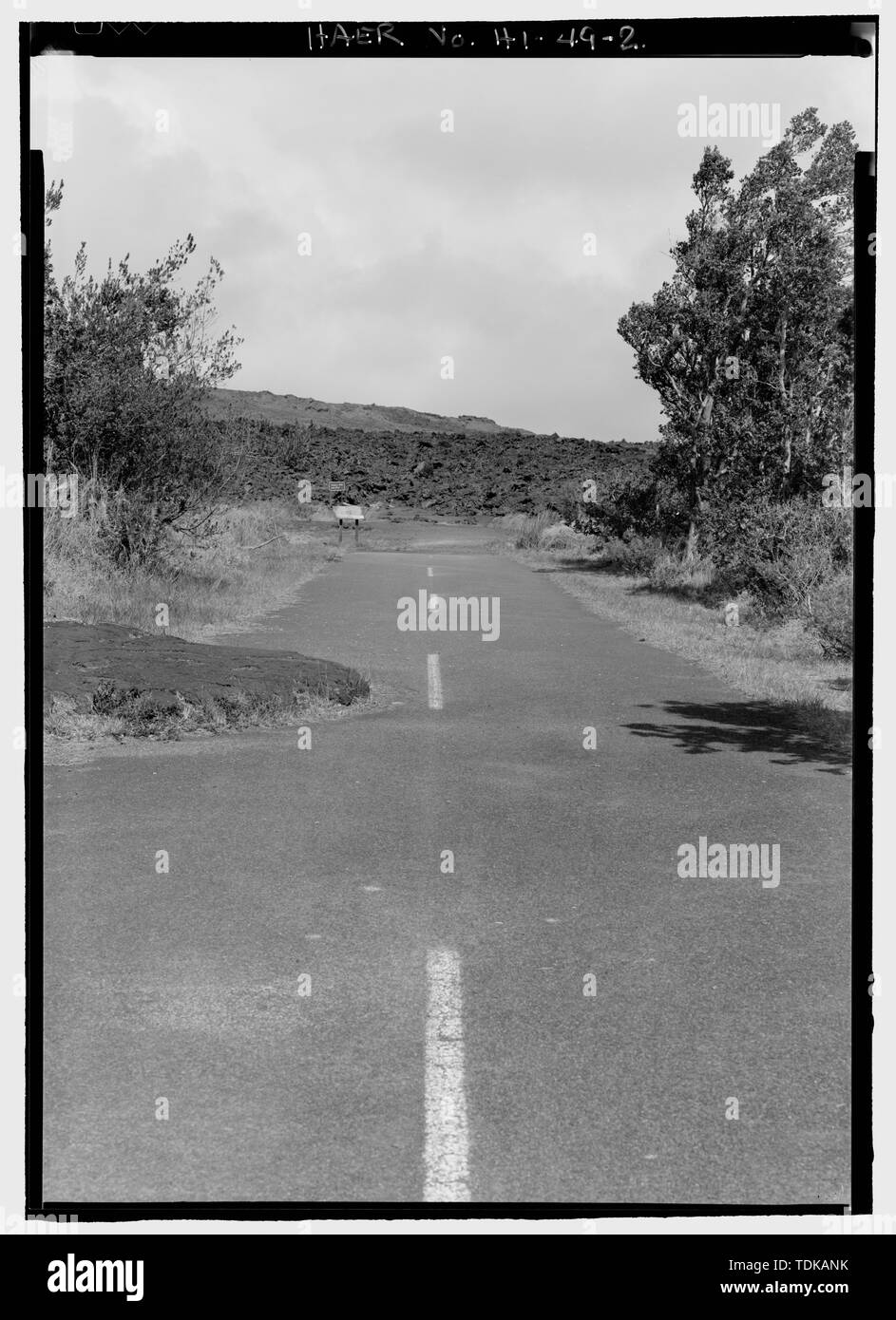 Ancien cratère dur a fermé par un tremblement de terre de 1884. - Chaîne de cratères Road, Volcano, Hawaii Comté, HI Banque D'Images