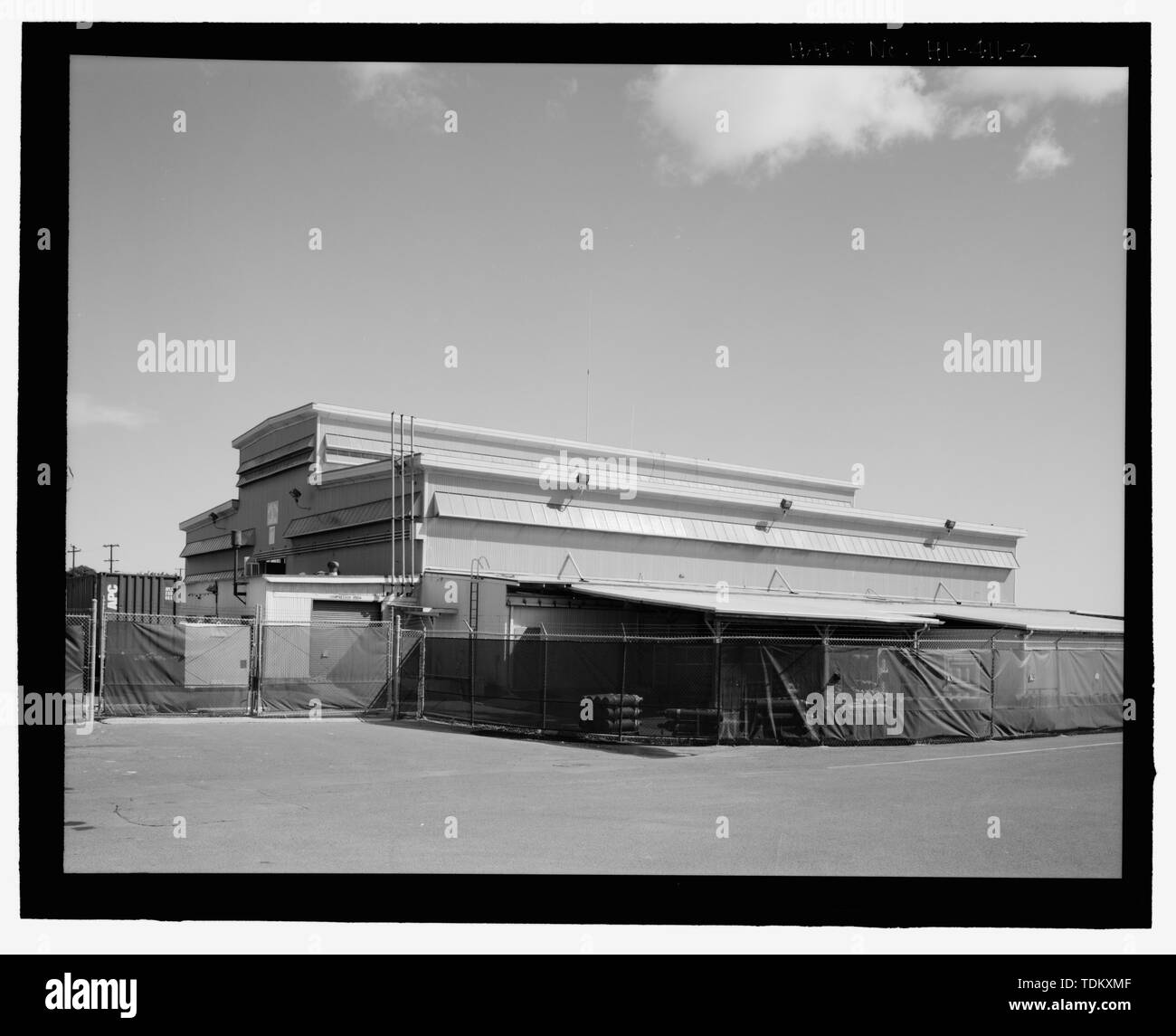 Vue oblique des côtés nord et ouest - Base navale américaine, Pearl Harbor, Net Naval Depot magasin et boutique, Point d'Évêque, Pearl City, comté de Honolulu, HI Banque D'Images