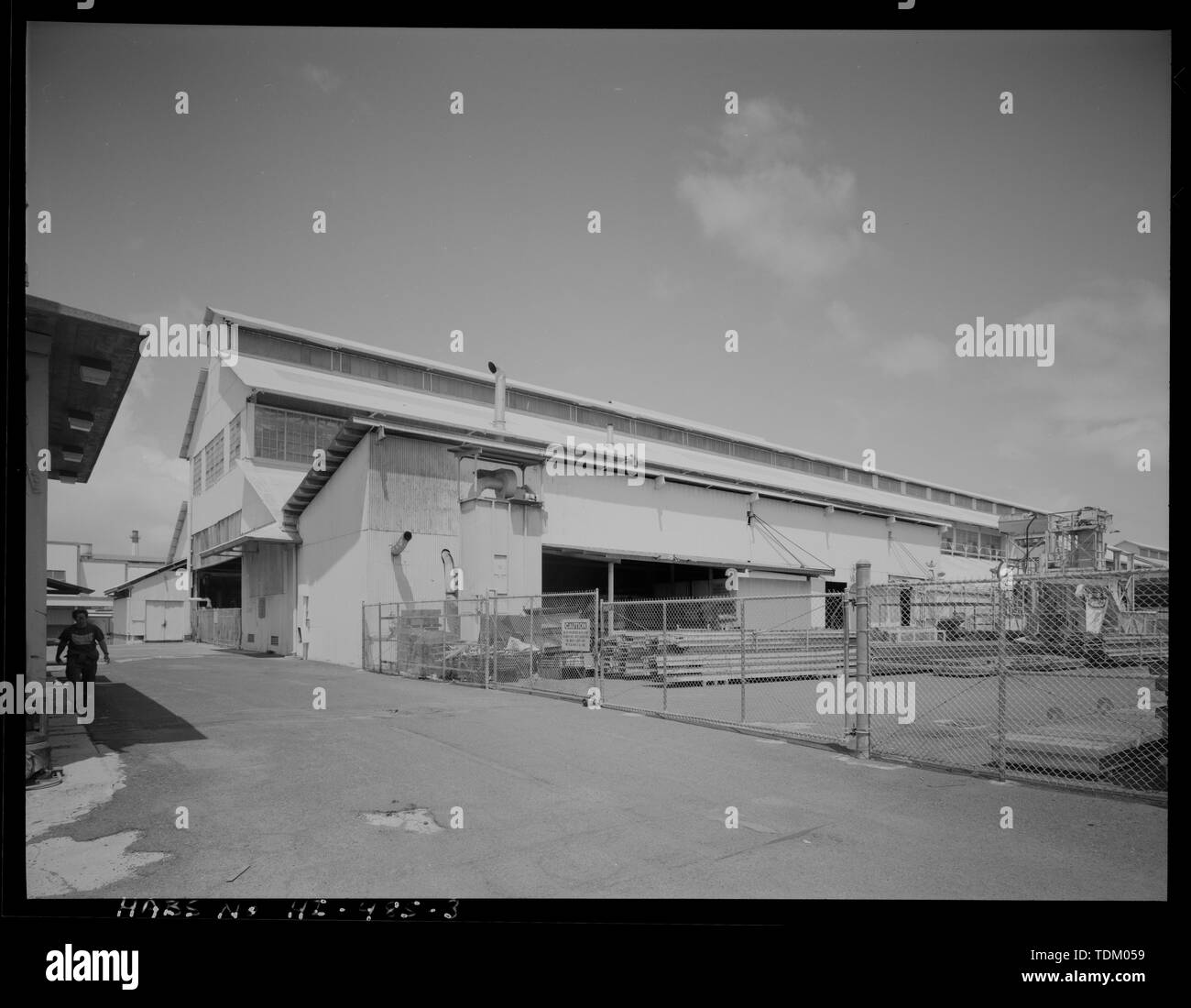 Vue oblique du côté sud-ouest et le nord-ouest de l'installation fin 315 est vers la gauche. Vue sur le nord-est - Base navale américaine, Pearl Harbor, fonderie, 7e rue, près de l'Avenue F intersection, Pearl City, comté de Honolulu, HI Banque D'Images