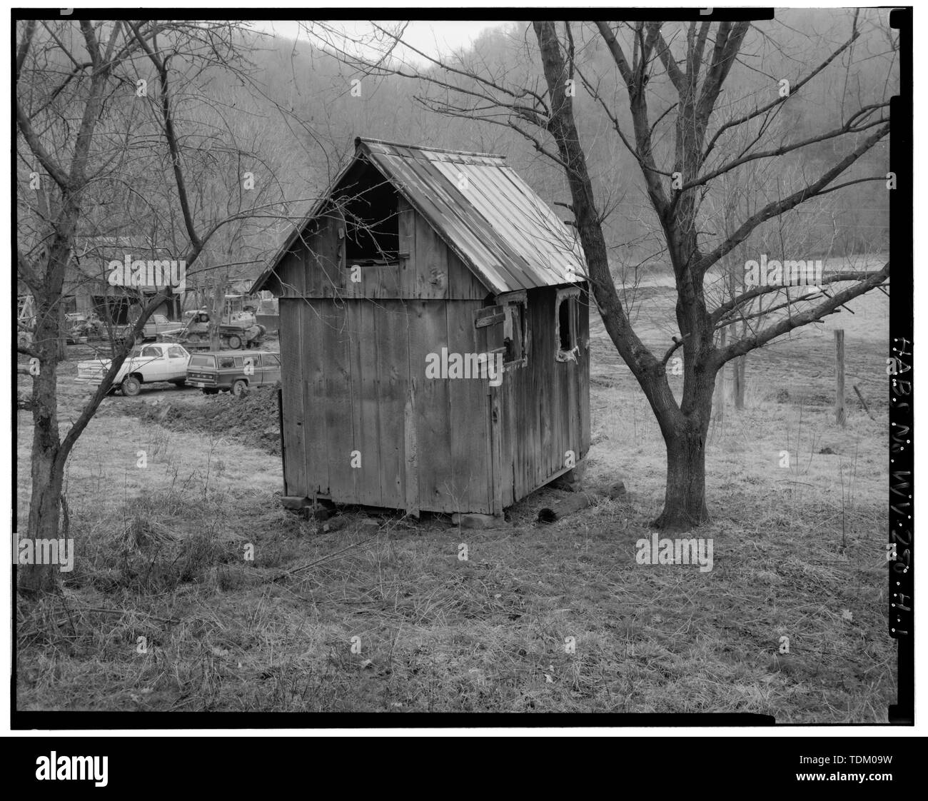 Vue oblique montrant le sud et est - Jacob Crow ferme, maison du charbon, Crow Creek Road, 1 mile au sud de l'intersection des routes 15 et 28, Cameron, Marshall Comté, WV Banque D'Images