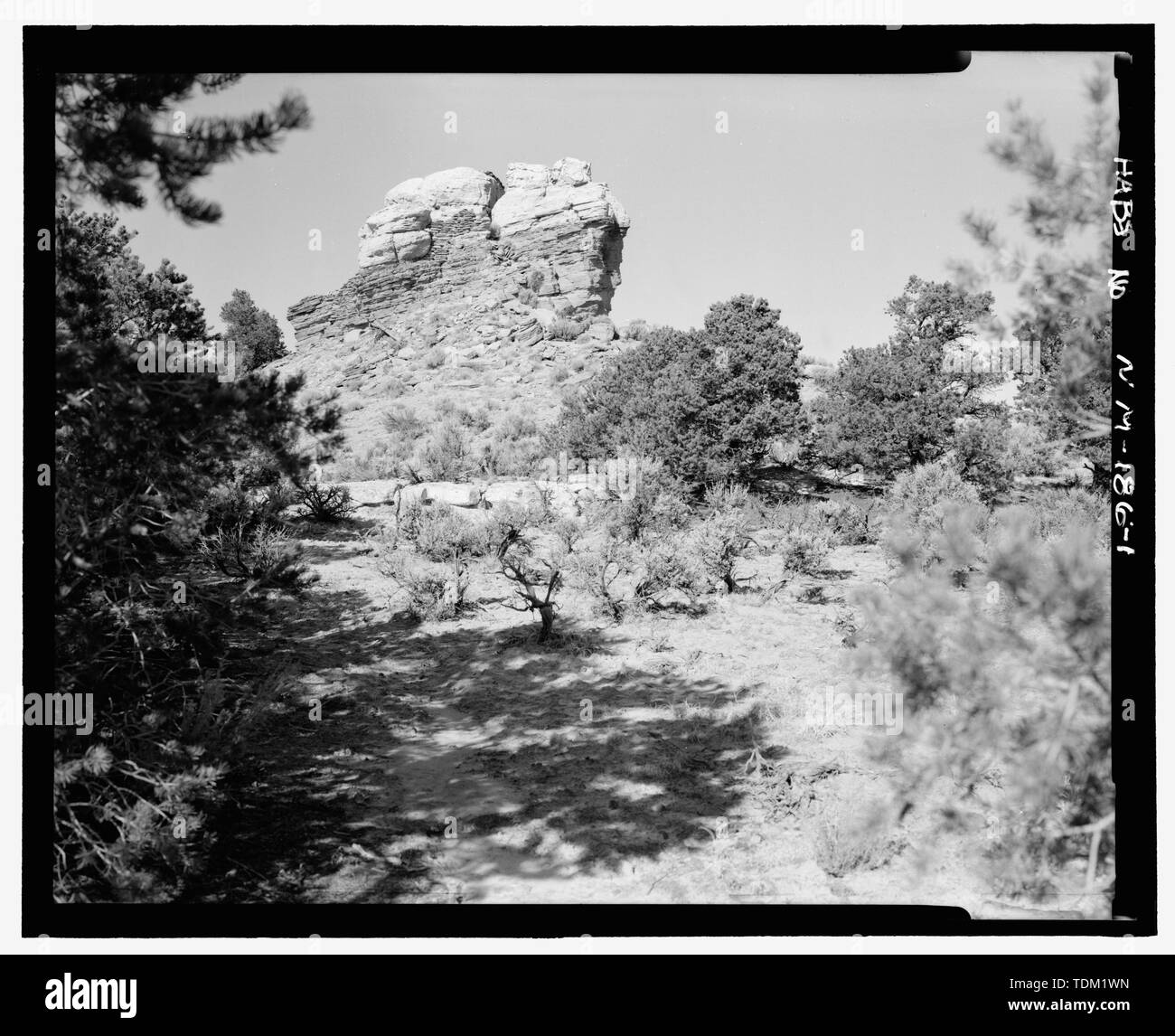 Vue d'ensemble, à au nord-est - a souligné Butte Pueblito, Cibola Canyon, Dulce, Rio Arriba Comté, NM Banque D'Images