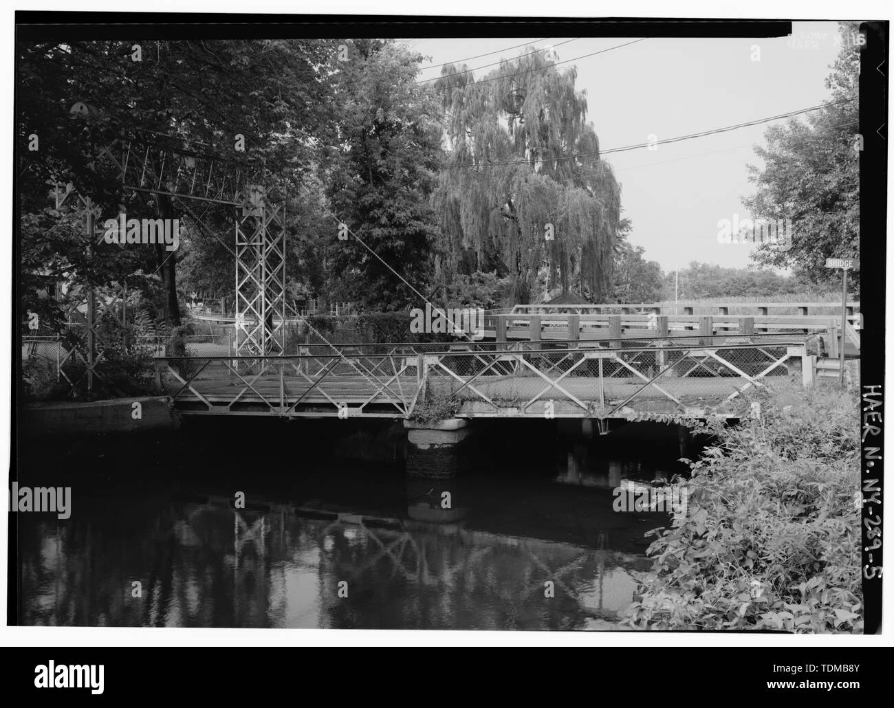 Élévation PERSPECTIVE, À AU NORD-EST. - Sparkill Creek pont-levis, enjambant le ruisseau Sparkill à Bridge Street, Piermont, Rockland County, NY Banque D'Images