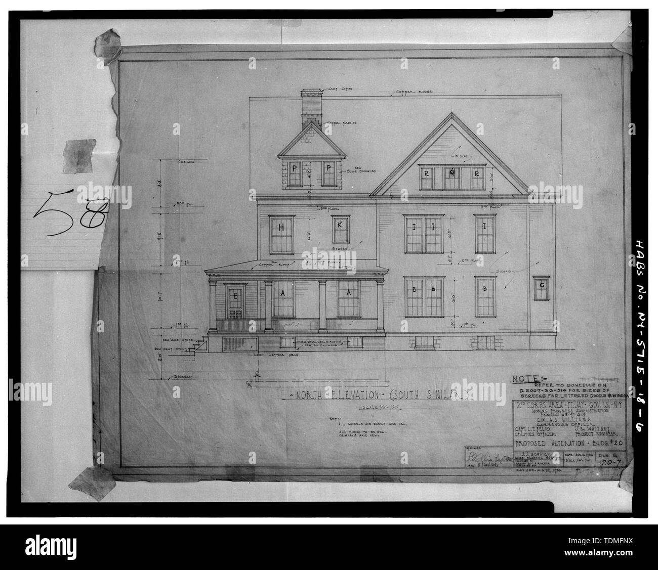 Photocopie des dessins de construction de -20, U.S. Coast Guard SUPPORT CENTER, ACCESSIBLE, DIVISION DE L'ingénierie, de NEW YORK, A PROPOSÉ UNE MODIFICATION À CÔTÉ NORD, dessiné par H. ROESCH, le 4 août 1936, l'Île des Gouverneurs - quarts n° 20, New York Harbor, Nolan Park, New York, New York County, NY Banque D'Images