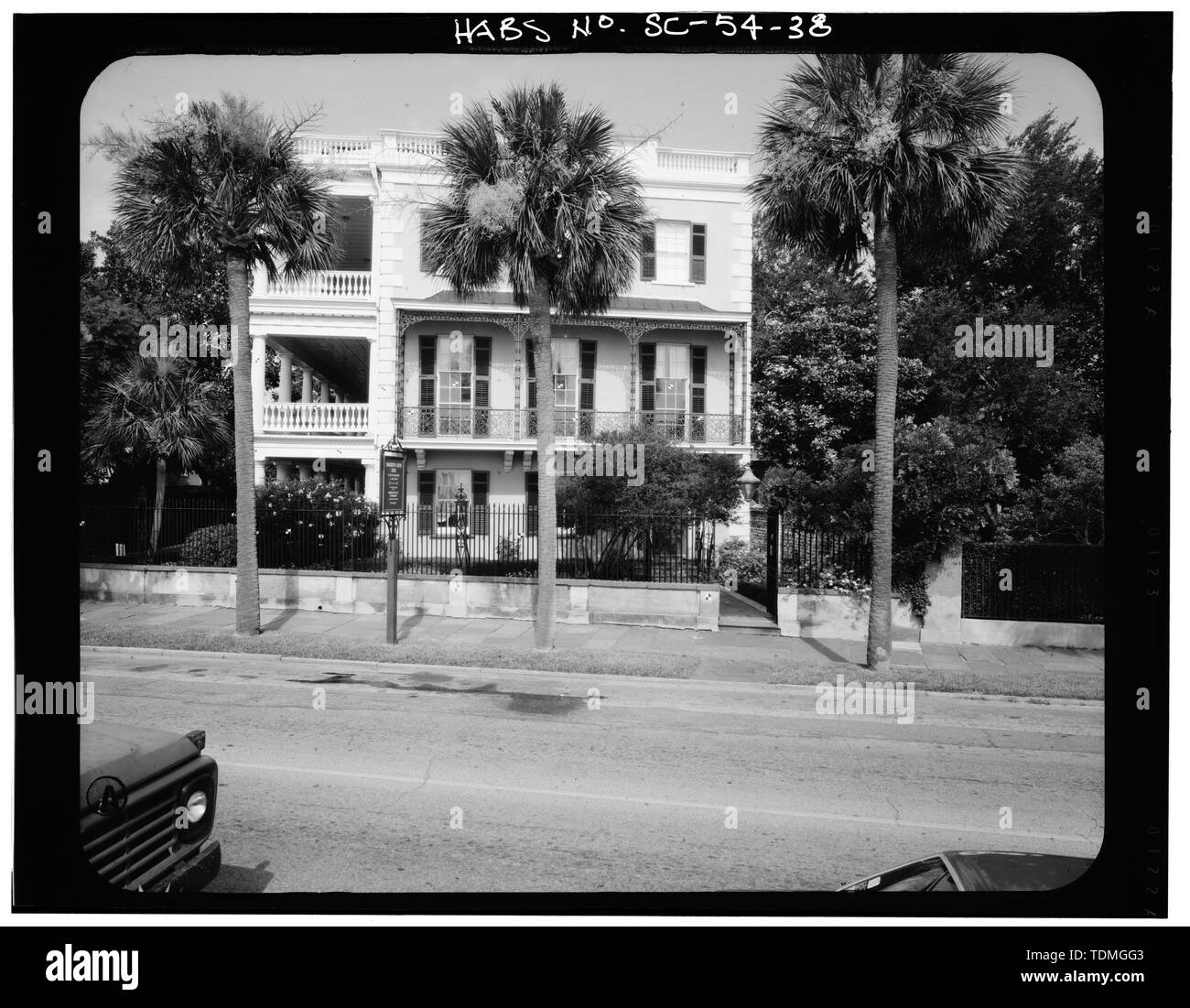 IMAGE PHOTOGRAMMÉTRIQUE- Orient, avant, élévation - Charles Edmonston House, 21 East Battery Street, Charleston, Charleston County, SC ; Alston, Charles ; Smith, H A, M ; Prix, Virginie B, émetteur Banque D'Images