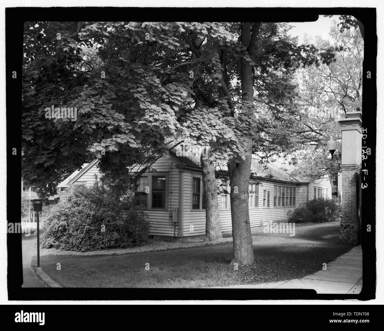 Vue en perspective vers le nord-ouest montrant extrémité sud et côté Est - Université de l'Idaho, de l'Université Bâtiment en classe, Rue de ligne entre l'avenue University et Michigan Avenue, Moscou, Latah Comté, ID Banque D'Images